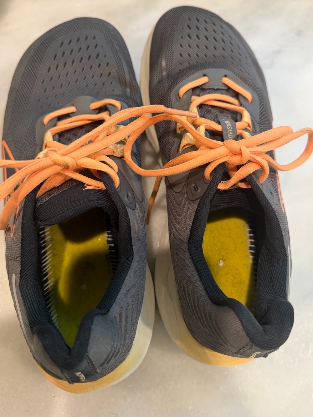 Altra Provision 7 Women’s Running Shoes Size 8 Black Orange – No Insoles - Picture 6 of 8